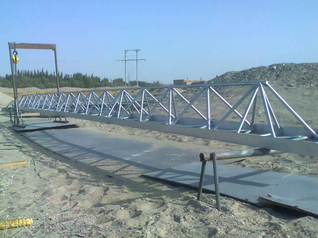 米林专业承揽大中小型喷涂翻新施工业务！